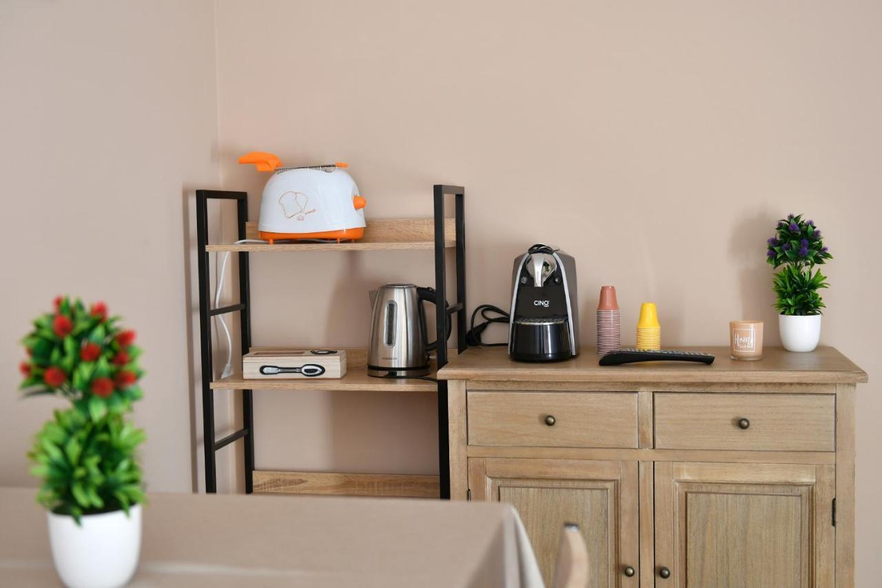 B&B A Due Passi Caserta Dış mekan fotoğraf