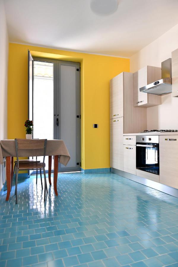 B&B A Due Passi Caserta Dış mekan fotoğraf