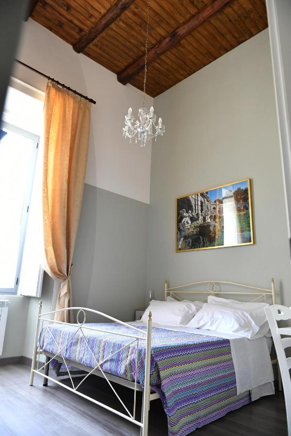 B&B A Due Passi Caserta Dış mekan fotoğraf